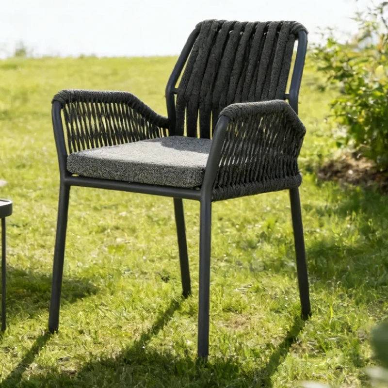 Big Double Customized Darwin Foshan Round Outdoor Lounge Bed Patio Furniture