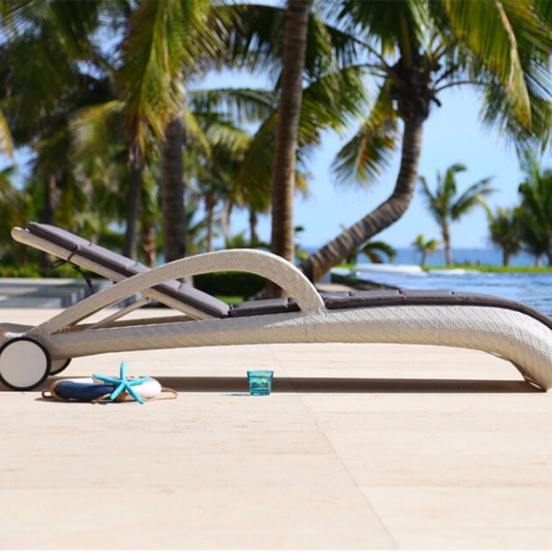 New Customize Darwin Foshan Lounger Beach Beds Sun Bed Outdoor Pool Furniture