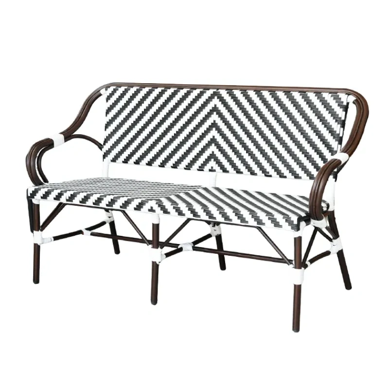 Indoor and Outdoor PE Rattan Egg Hanging Chair for Garden Furniture