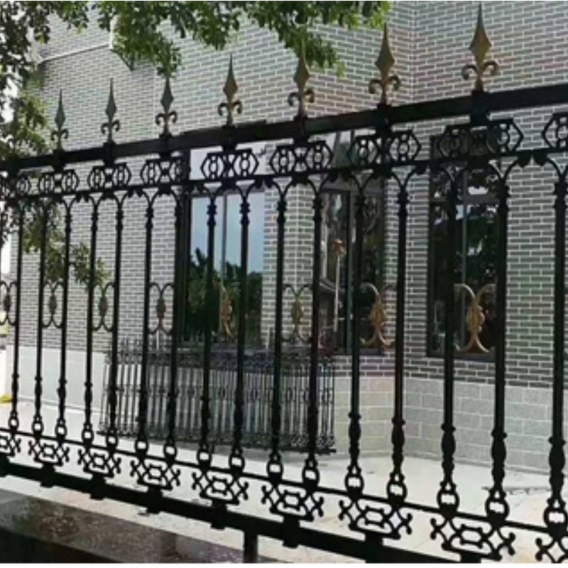 Custom Sizes Metal Balustrade Garden Outdoor Decking Patio Handrails Aluminum Stainless Steel Railing Glass Handrail Decking Balcony Balustrade